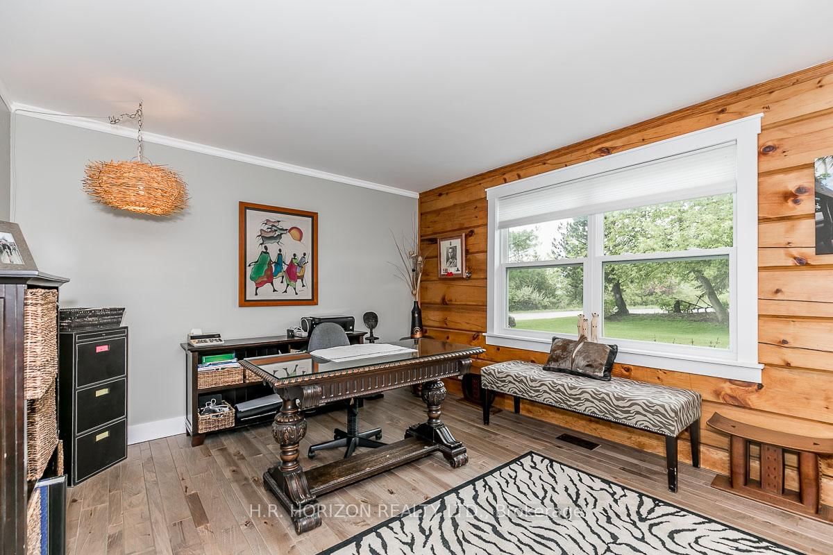 19 Mulock Drive • Bradford West Gwillimbury, ON photo 11