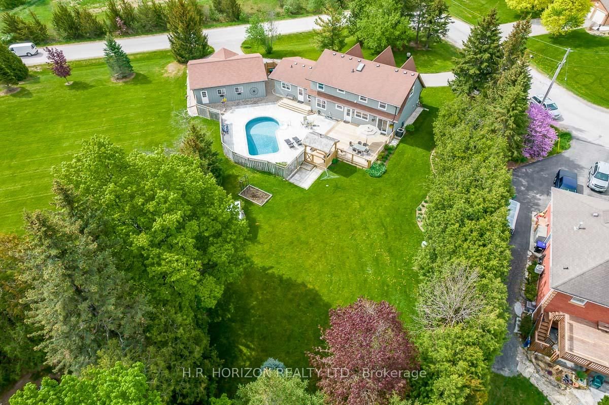 19 Mulock Drive • Bradford West Gwillimbury, ON photo 34