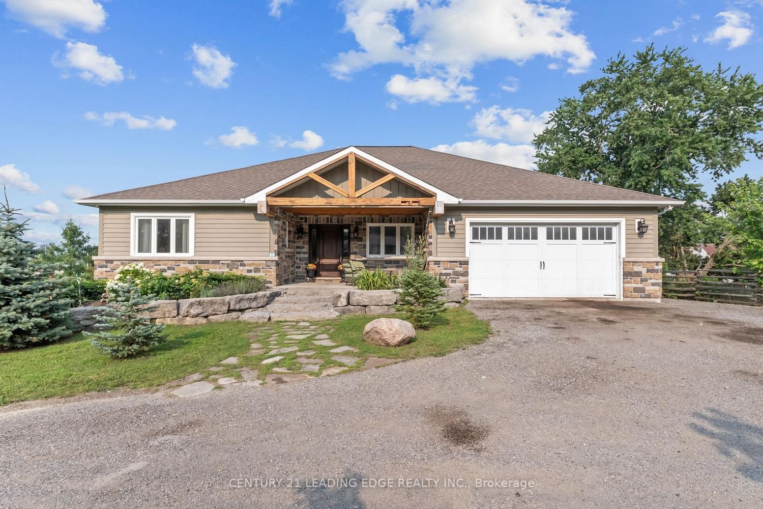 315 Main Street N • Uxbridge, ON photo 1