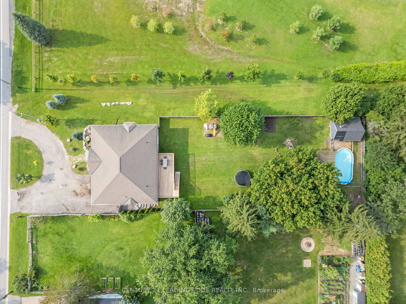 315 Main Street N • Uxbridge, ON photo 35