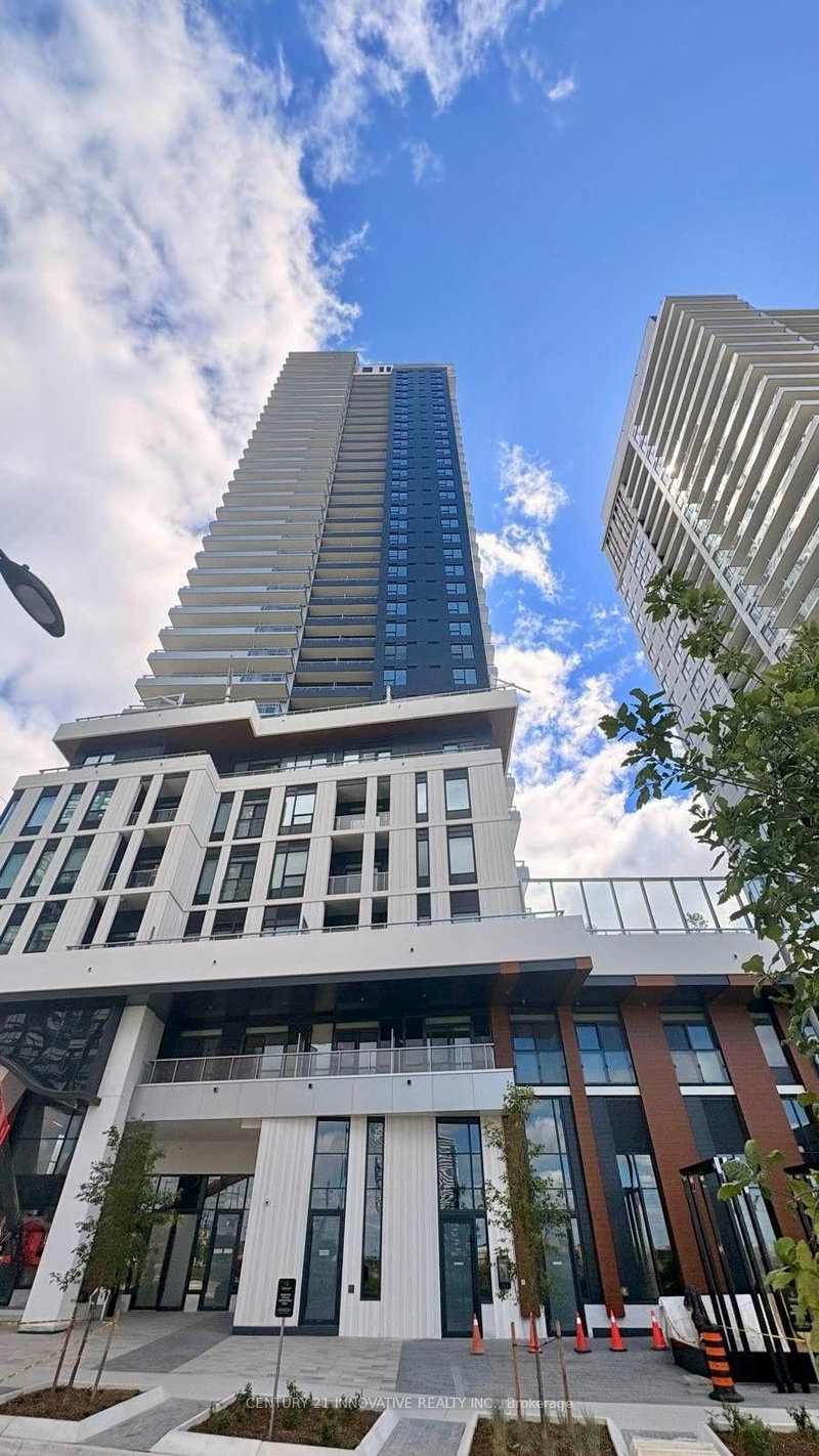 712 - 5 Meadowdale Road