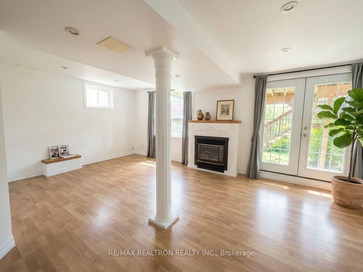 Bsmt - 18 Nantucket Drive, Richmond Hill 4