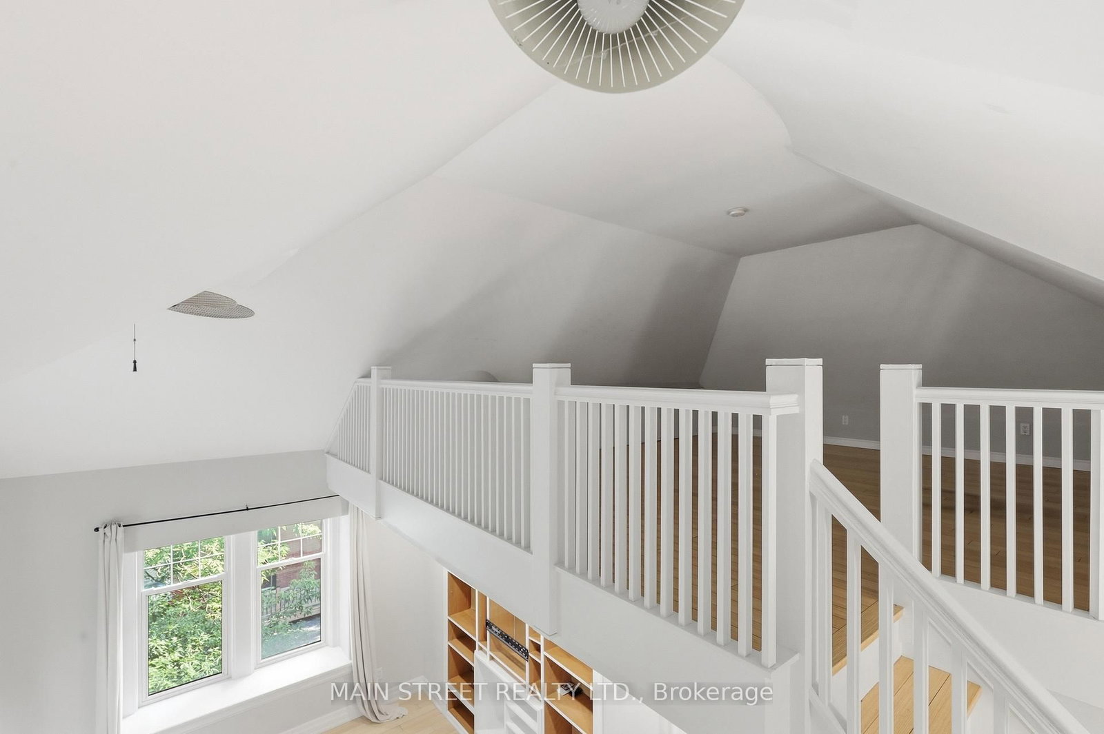 12 Vincent Street • Newmarket, ON photo 24