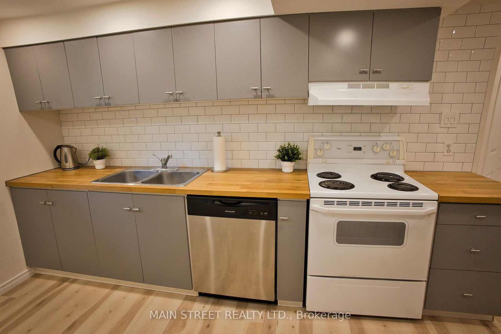 97 Riverglen Drive • Georgina, ON photo 24