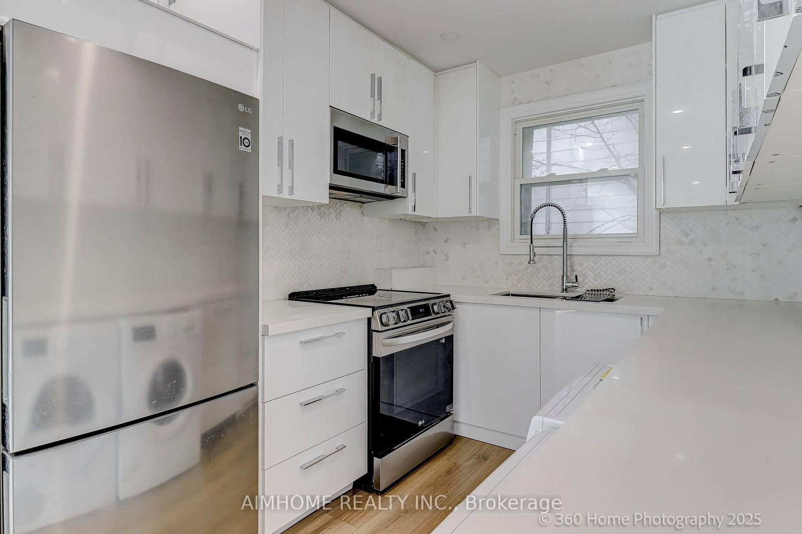 108 Steeles Avenue E • Markham, ON photo 11