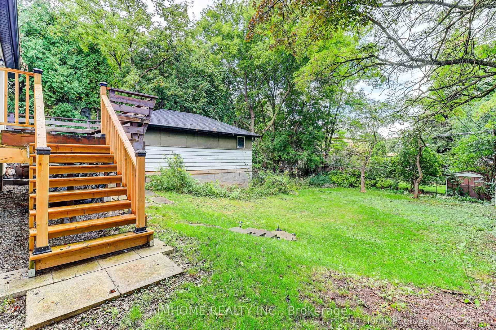 108 Steeles Avenue E • Markham, ON photo 36