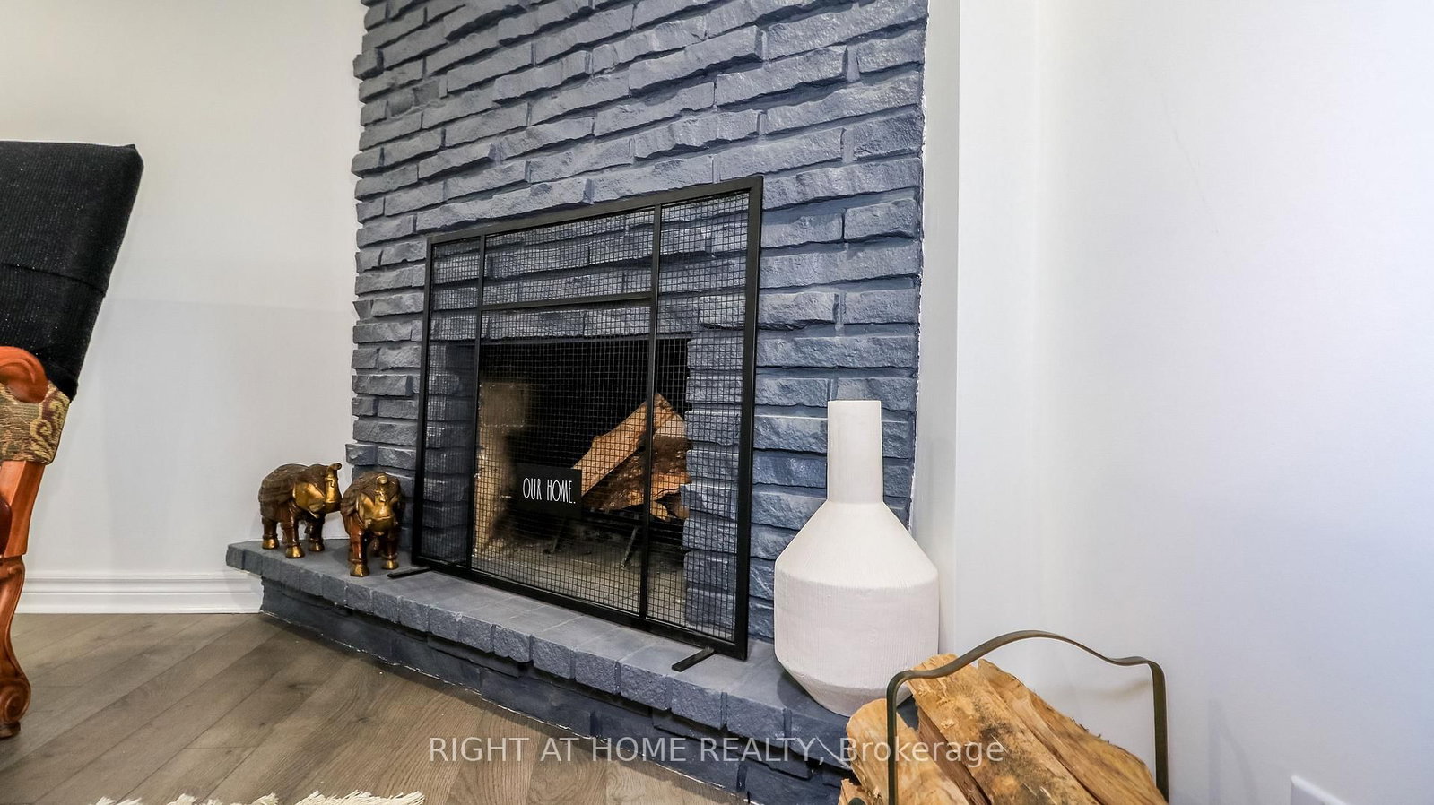 8 Sunset Street • East Gwillimbury, ON photo 16