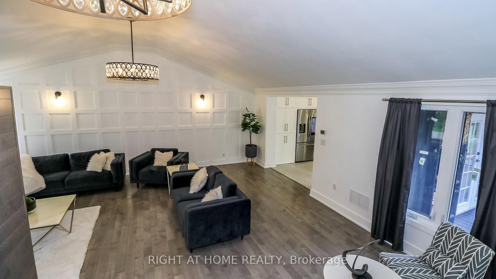 8 Sunset Street • East Gwillimbury, ON photo 48