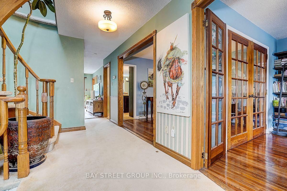 304 Charlton Avenue • Vaughan, ON photo 16