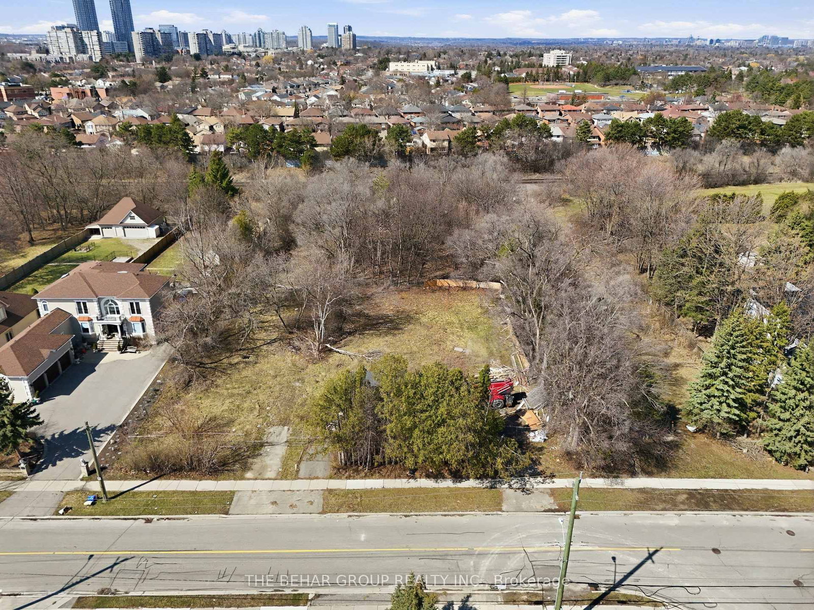 196-198 Crestwood Road • Vaughan, ON photo 1
