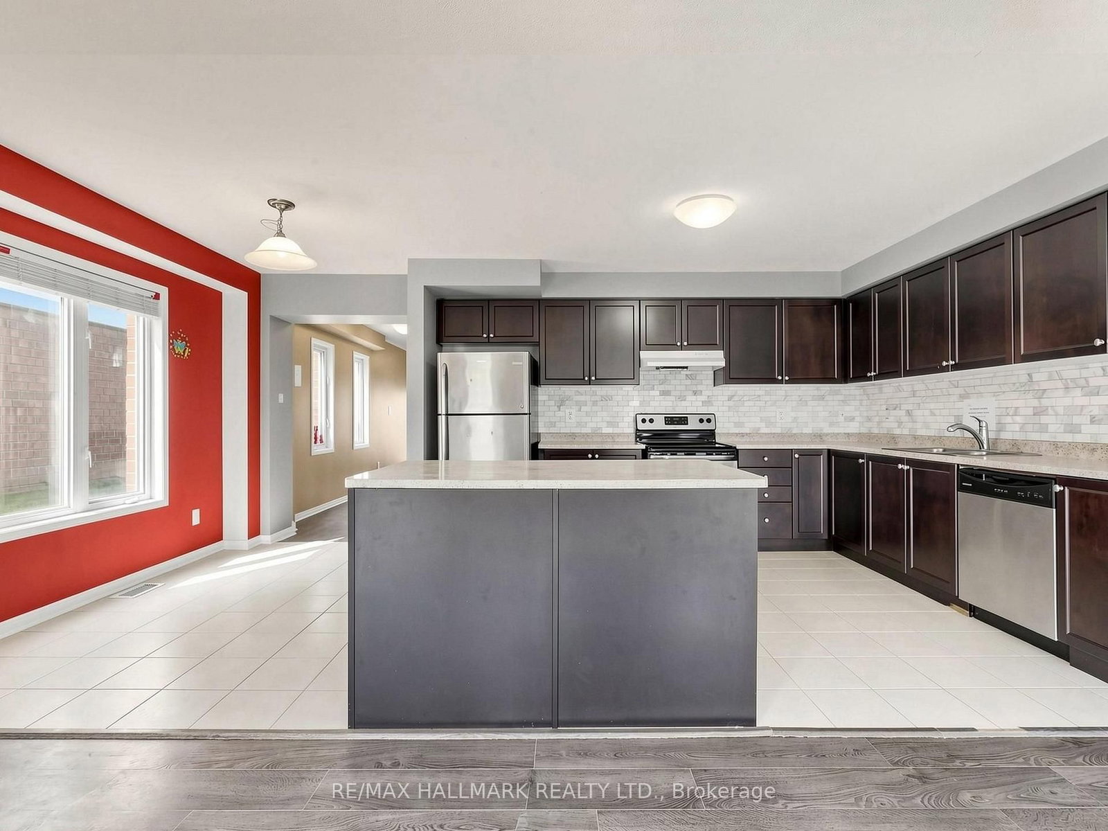 17 Hoard Avenue S • New Tecumseth, ON photo 13