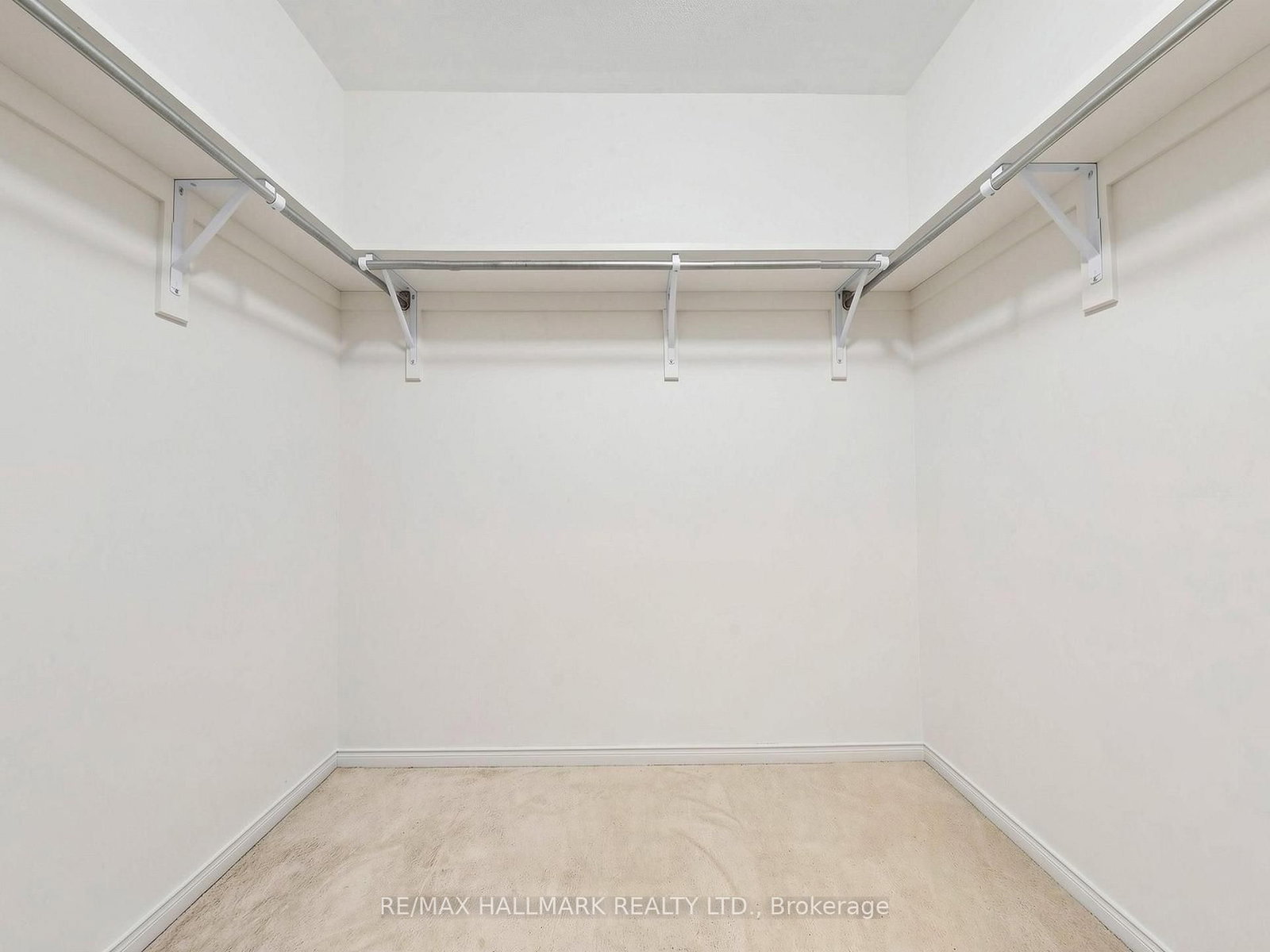 17 Hoard Avenue S • New Tecumseth, ON photo 26