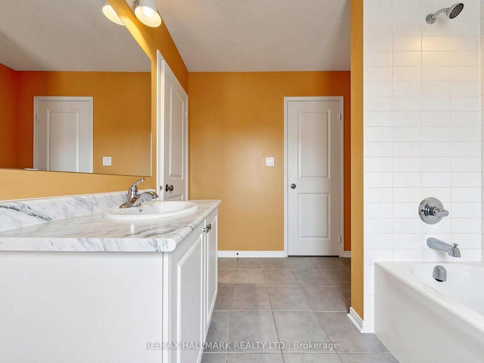 17 Hoard Avenue S • New Tecumseth, ON photo 33