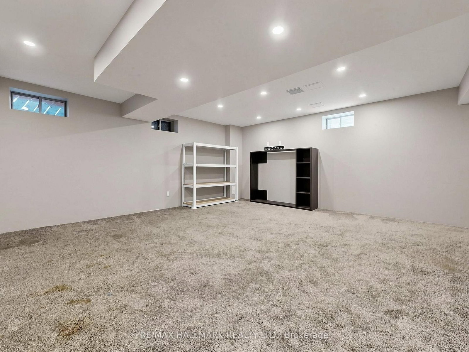 17 Hoard Avenue S • New Tecumseth, ON photo 34