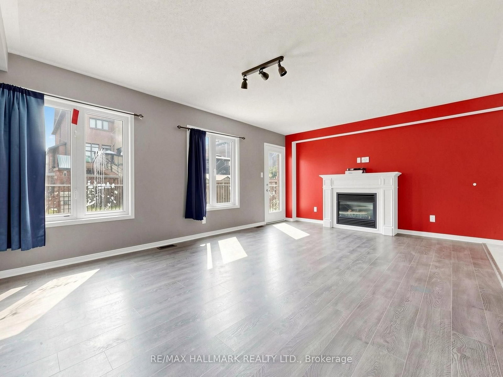 17 Hoard Avenue S • New Tecumseth, ON photo 6