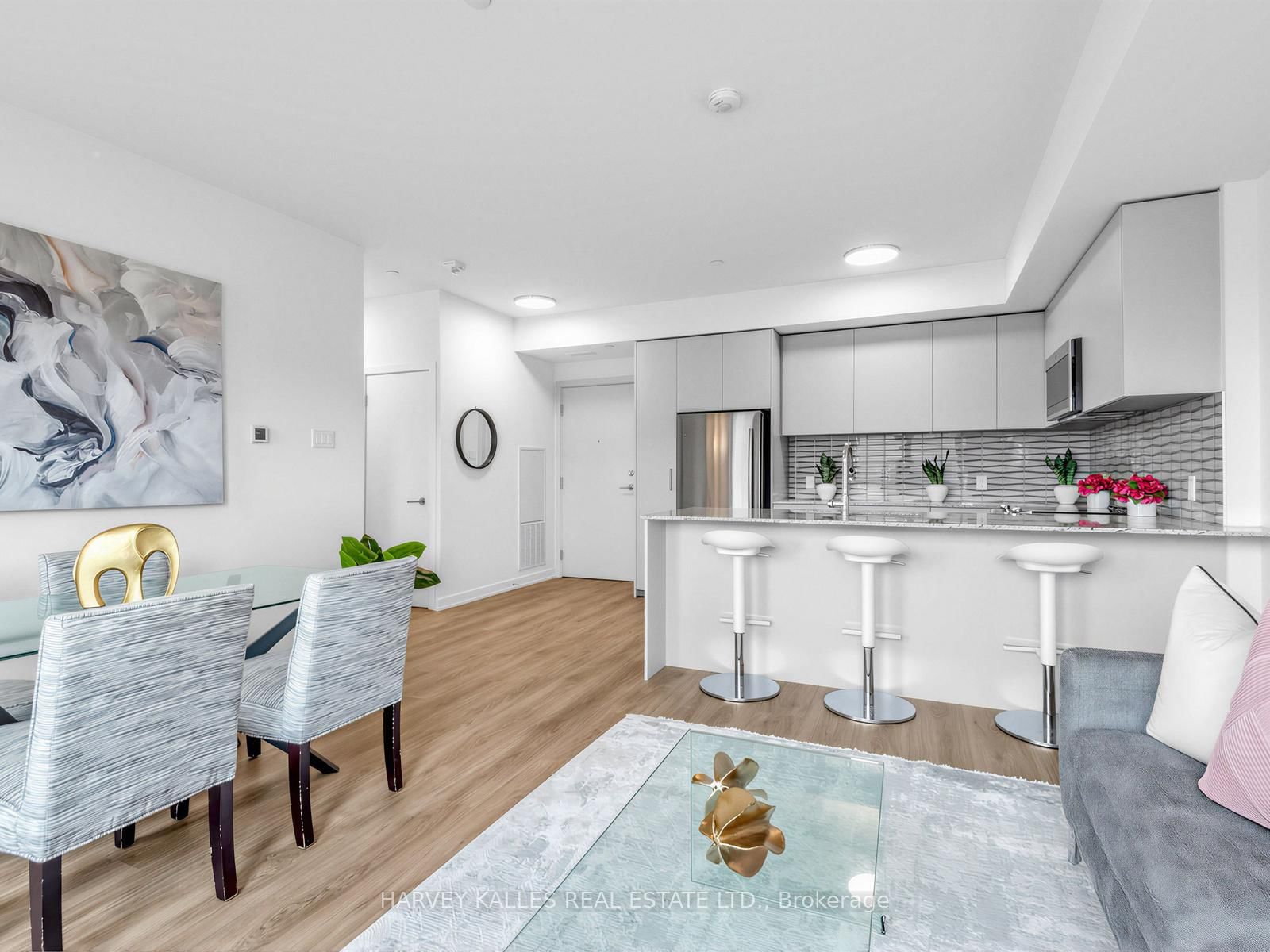 101 Cathedral High Street • #329 • Markham, ON photo 10