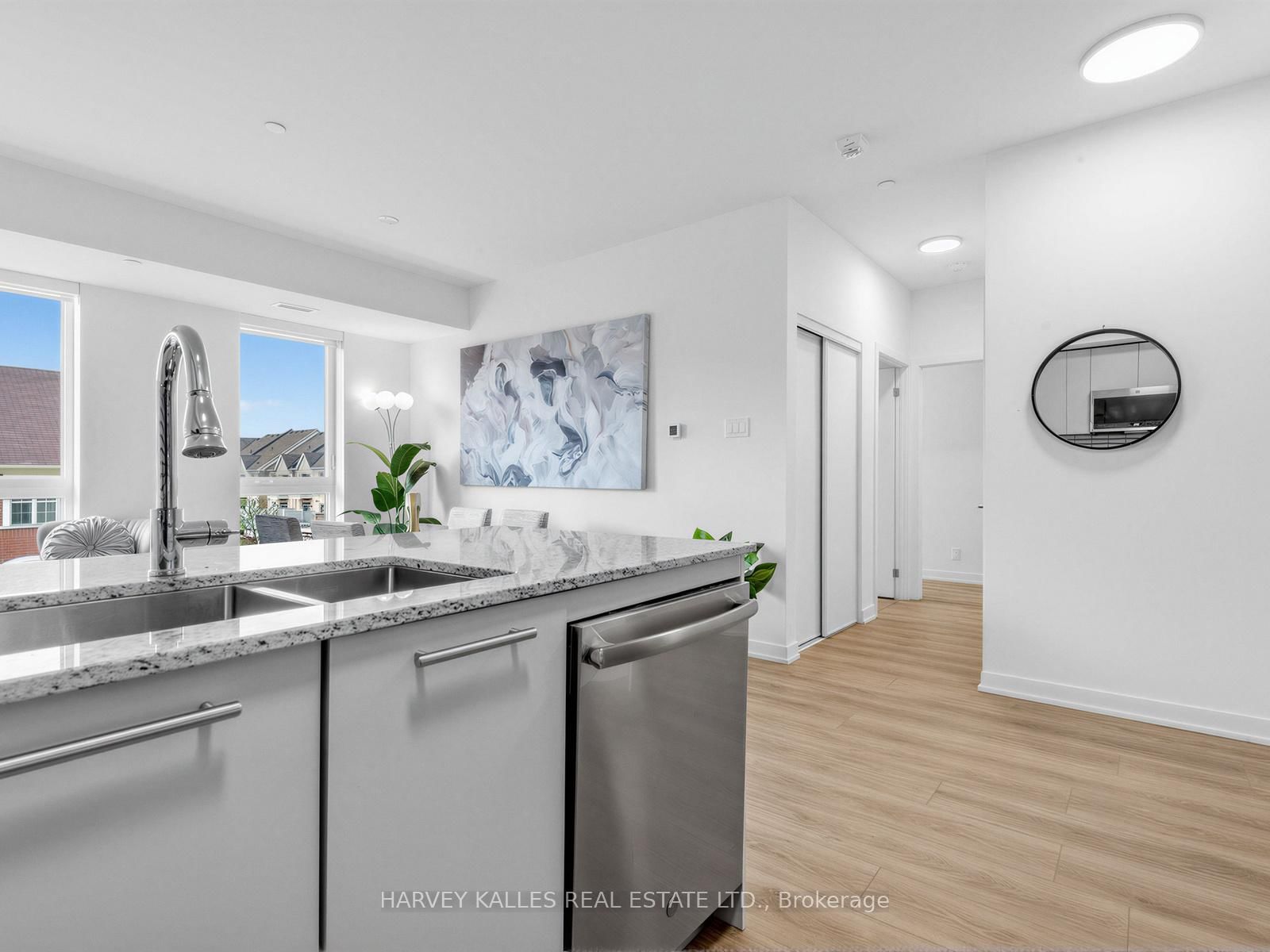 101 Cathedral High Street • #329 • Markham, ON photo 16