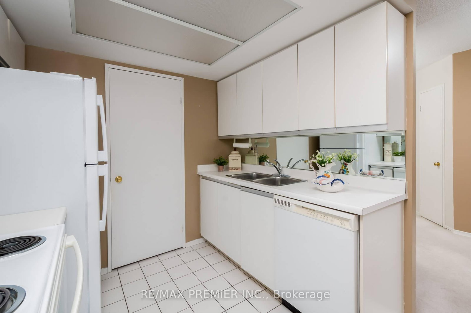 7440 Bathurst Street • #1614 • Vaughan, ON photo 18