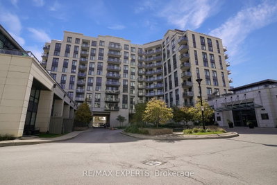 Vaughan Grove, Vaughan - Photo 1