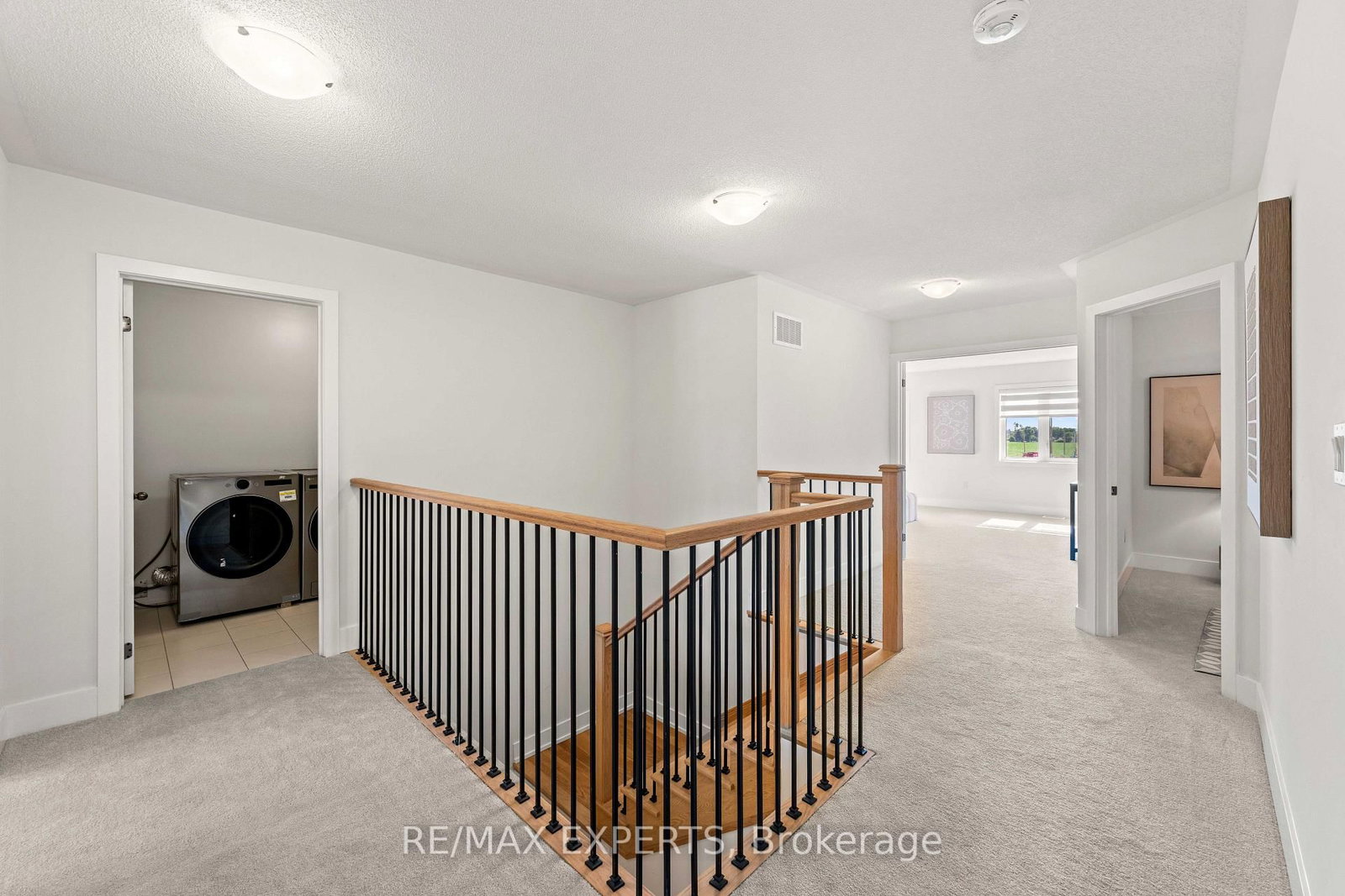 10 Lawrence D. Pridham Avenue • New Tecumseth, ON photo 18