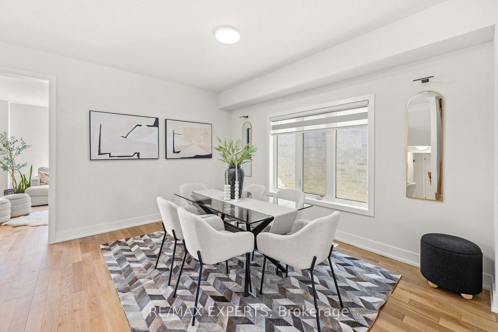 10 Lawrence D. Pridham Avenue • New Tecumseth, ON photo 6