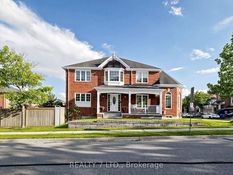 330 Cheryl Mews Boulevard