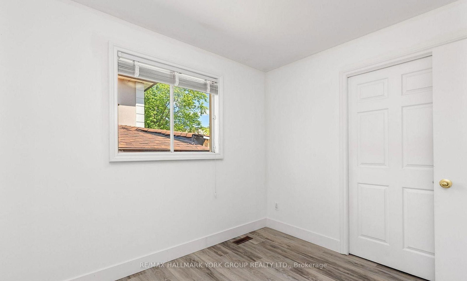 79 Maplegrove Avenue • Bradford West Gwillimbury, ON photo 18