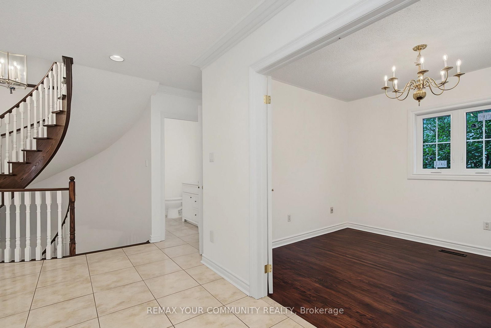 20 Fern Avenue • Richmond Hill, ON photo 13