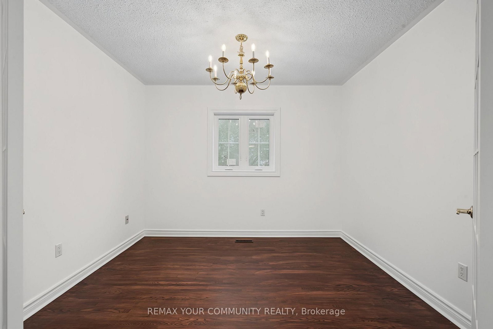 20 Fern Avenue • Richmond Hill, ON photo 15