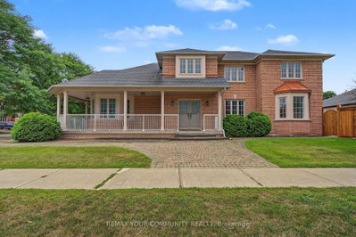 20 Fern Avenue • Richmond Hill, ON photo 3