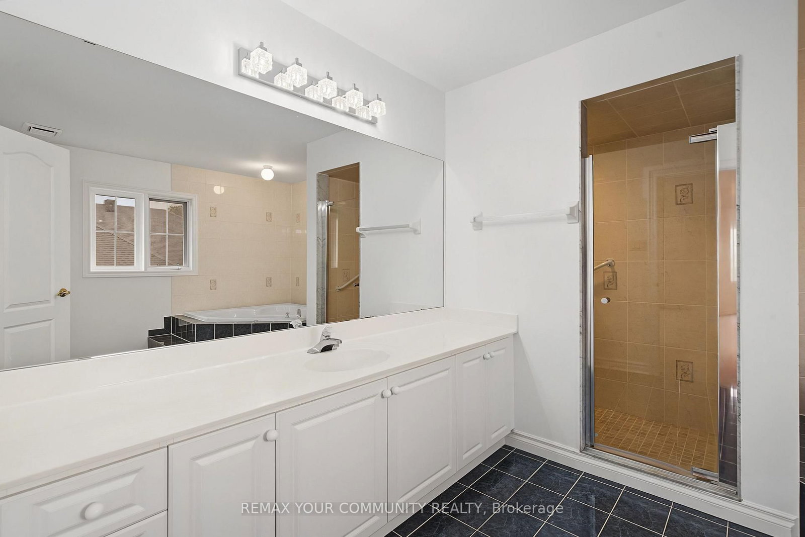 20 Fern Avenue • Richmond Hill, ON photo 39