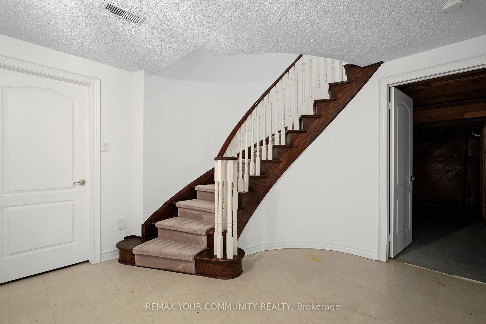 20 Fern Avenue • Richmond Hill, ON photo 41