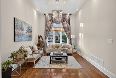 59 Venkata Drive • Vaughan, ON photo 6