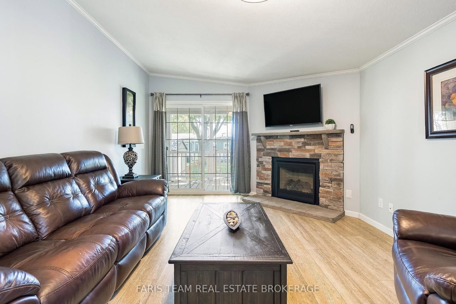 37 Hawthorne Drive • Innisfil, ON photo 13