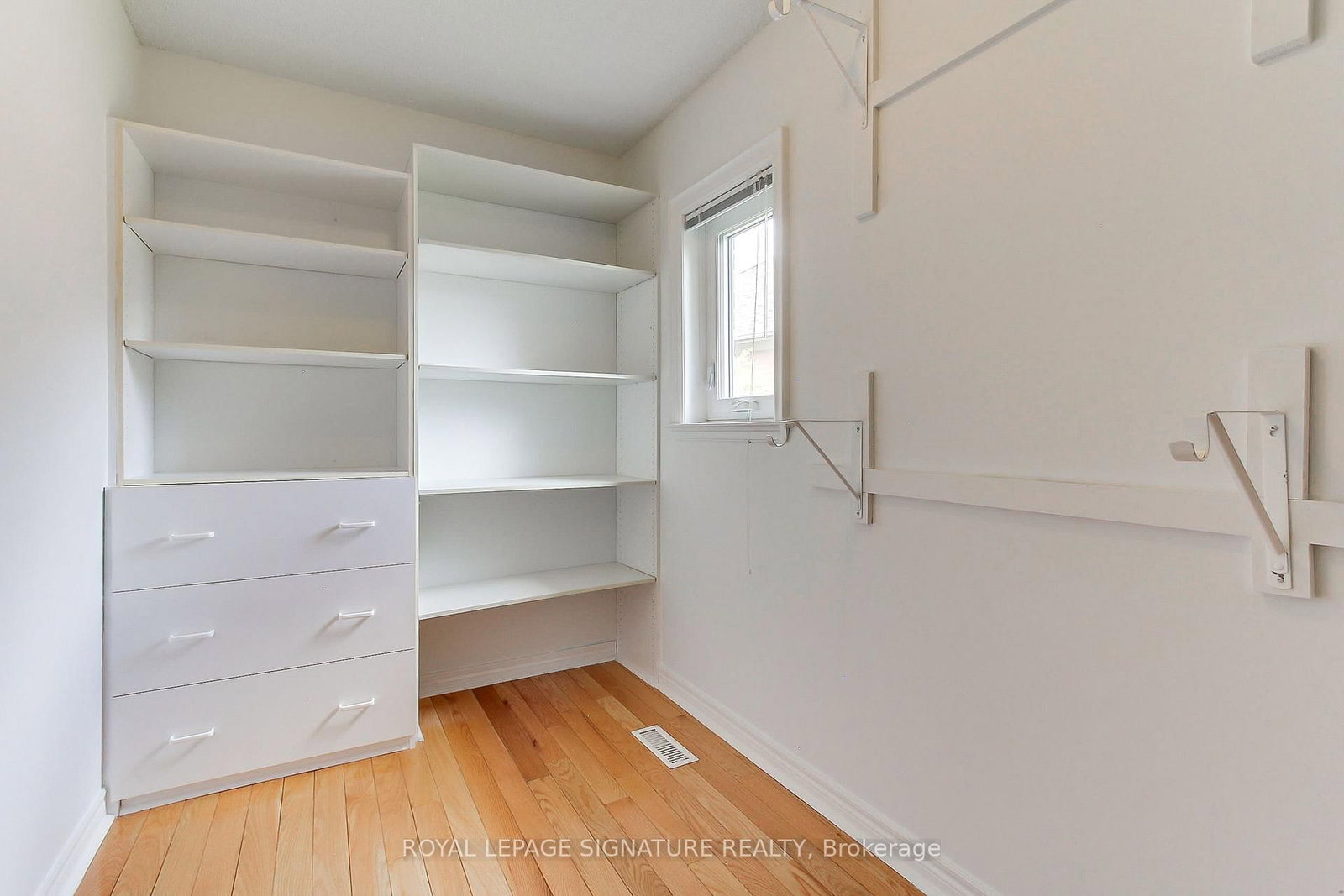 70 Graydon Crescent • Richmond Hill, ON photo 32