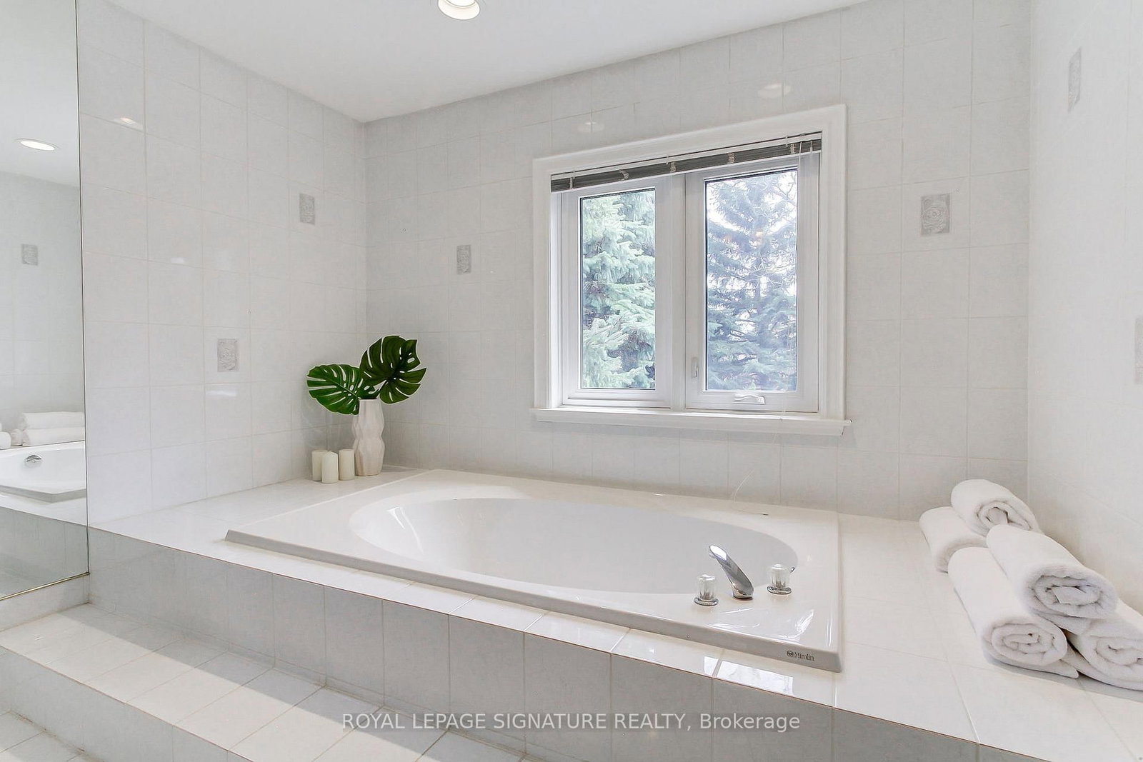 70 Graydon Crescent • Richmond Hill, ON photo 34