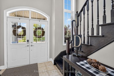 101 Decarolis Crescent • Essa, ON photo 5