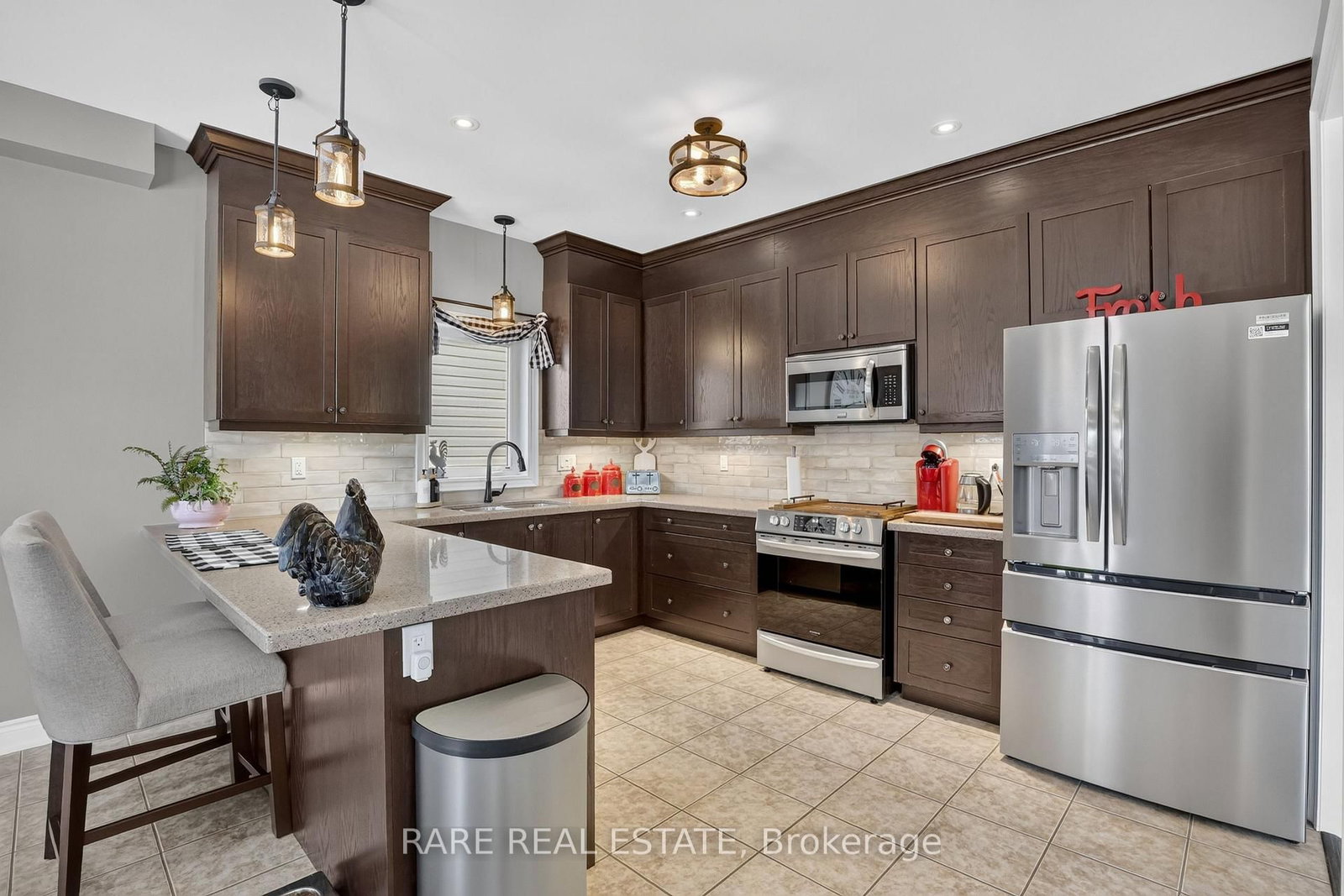 101 Decarolis Crescent • Essa, ON photo 8