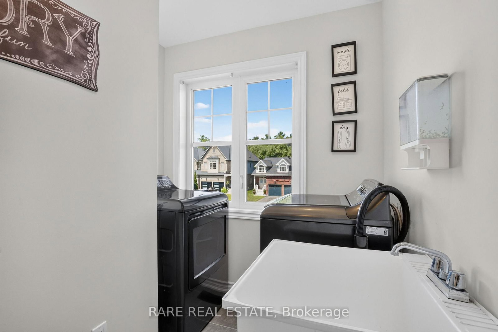 69 Decarolis Crescent • Essa, ON photo 26