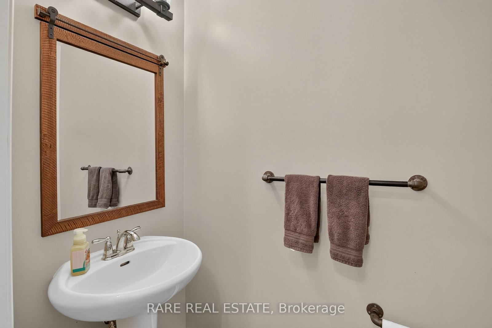 69 Decarolis Crescent • Essa, ON photo 29