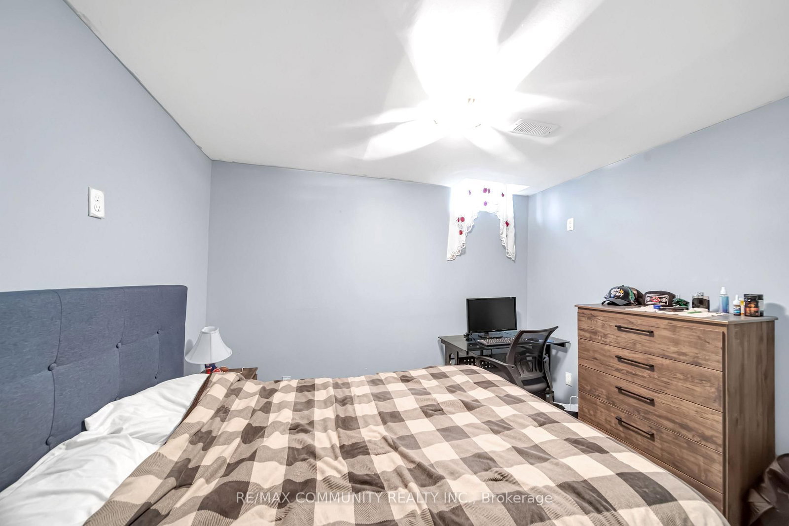 220 Lageer Drive • Whitchurch-Stouffville, ON photo 27