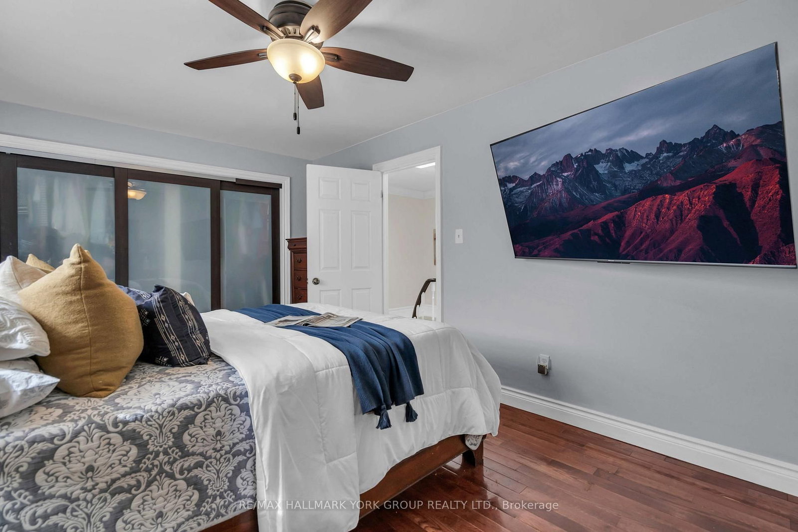 606 Haines Road • Newmarket, ON photo 22