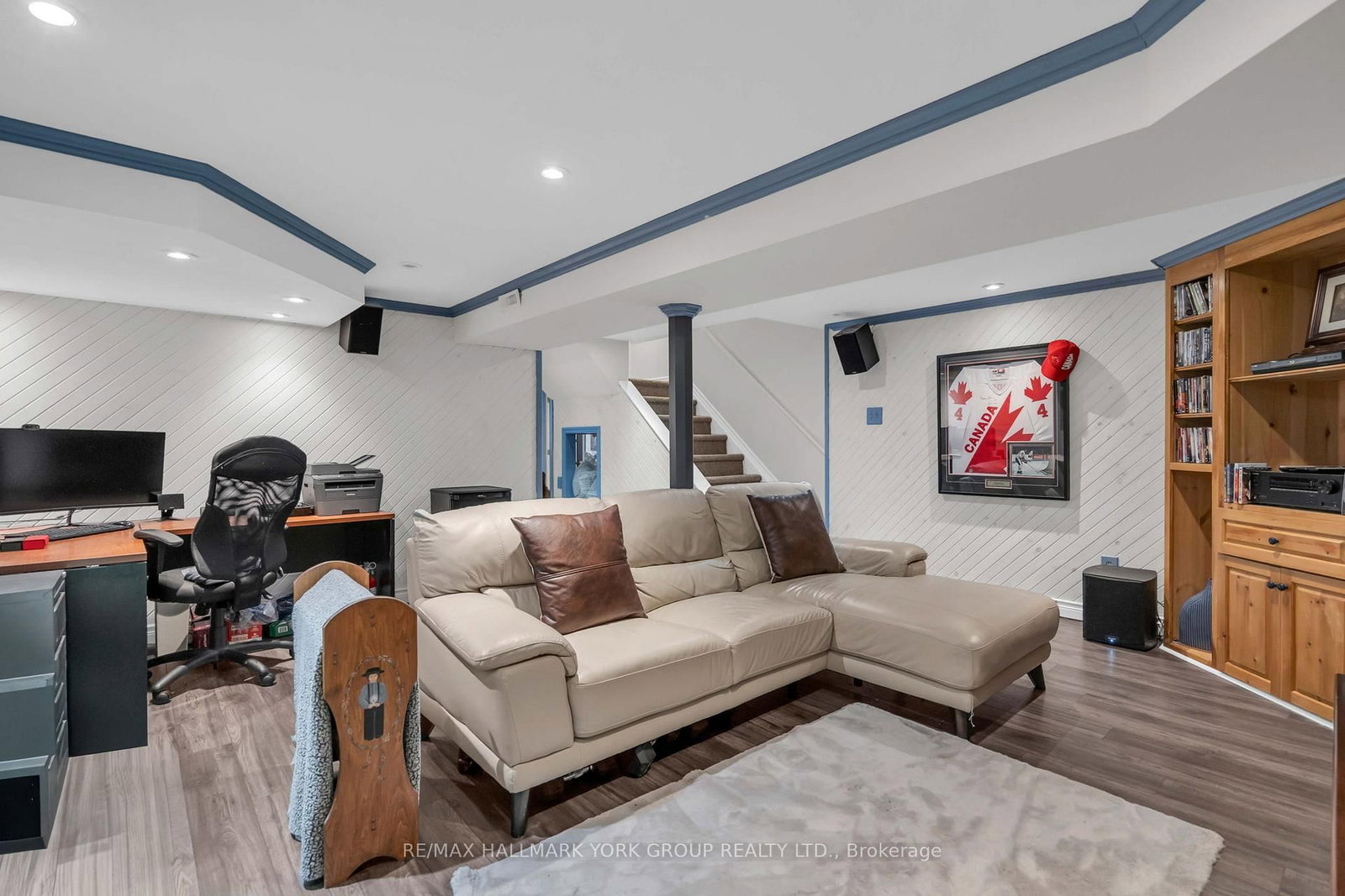 606 Haines Road • Newmarket, ON photo 28