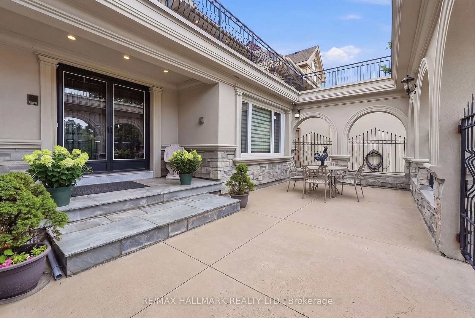 76 Francis Street • Vaughan, ON photo 4