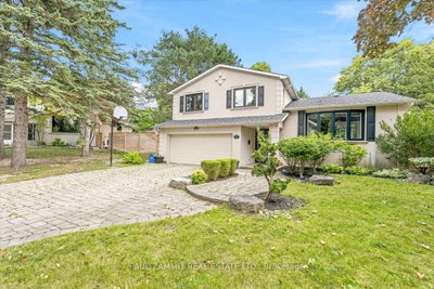 21 Kings Inn Trail • Markham, ON photo 2
