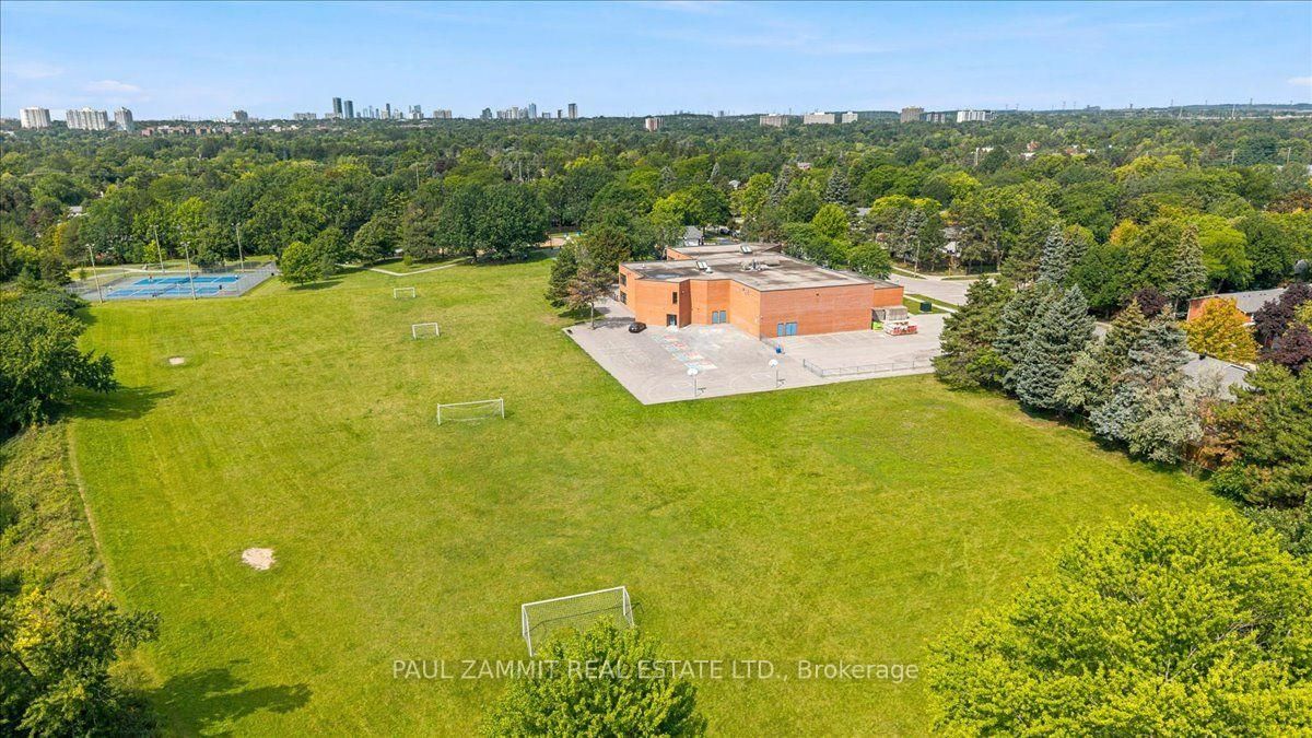 42 Nicholson Way • Markham, ON photo 25