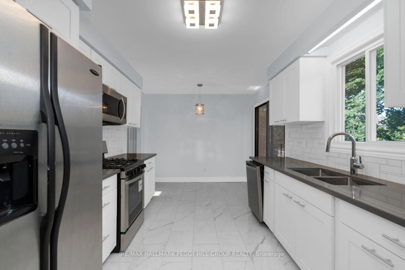 890 Nantyr Drive