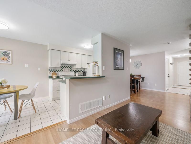 479 Heddle Crescent • Newmarket, ON photo 10