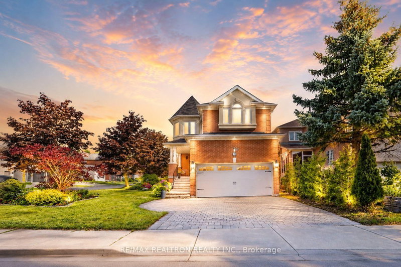 2 Rocksprings Avenue