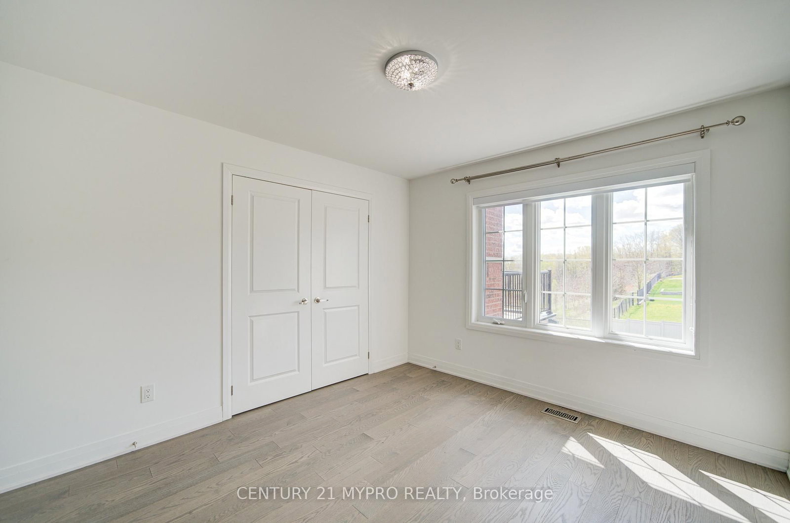 57 Richard Boyd Drive • East Gwillimbury, ON photo 34